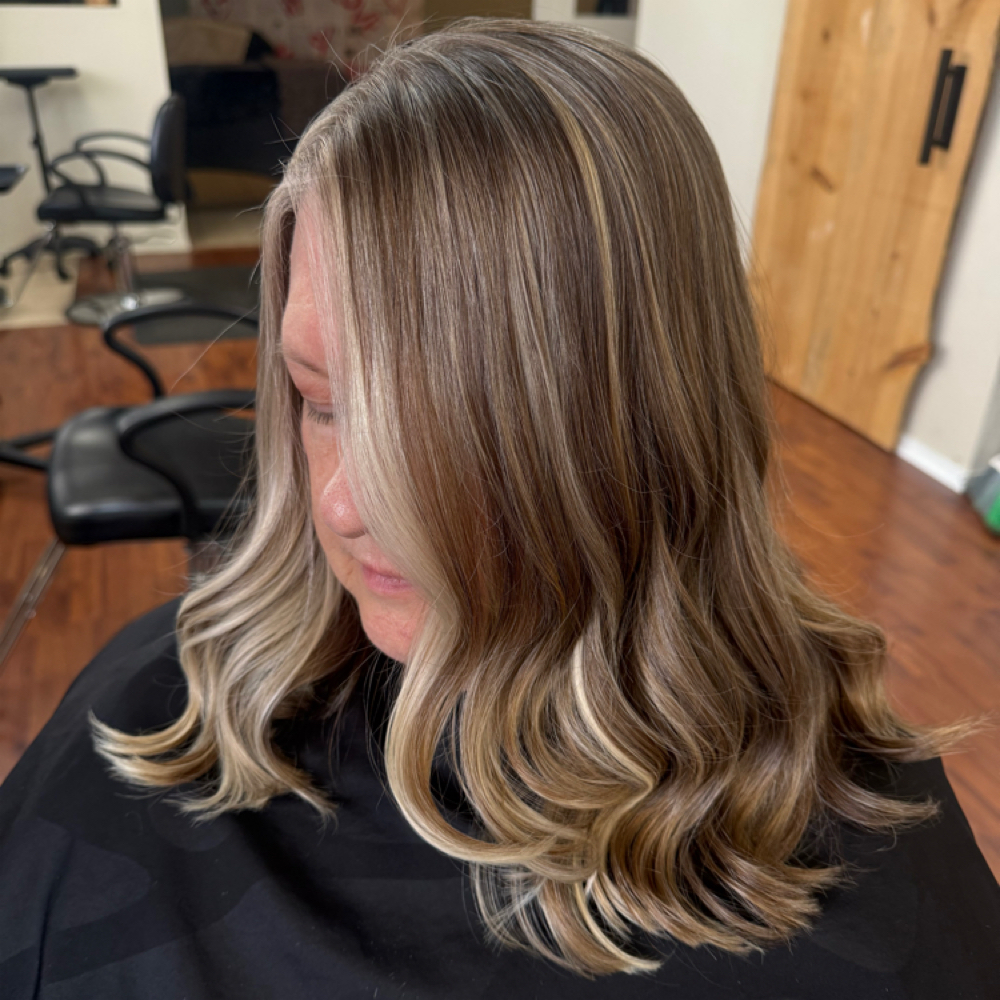 Partial Blonding at The House of Beauty in Spokane, WA