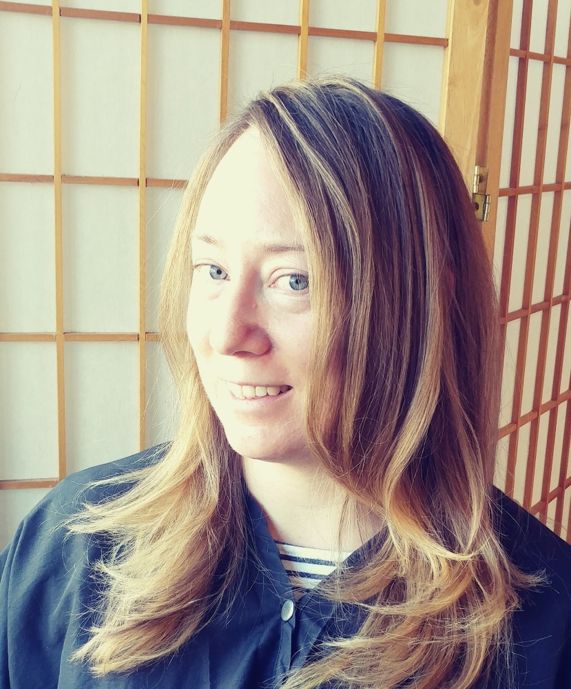 Blonding color Service at Jenna Bates in Cleveland, OH