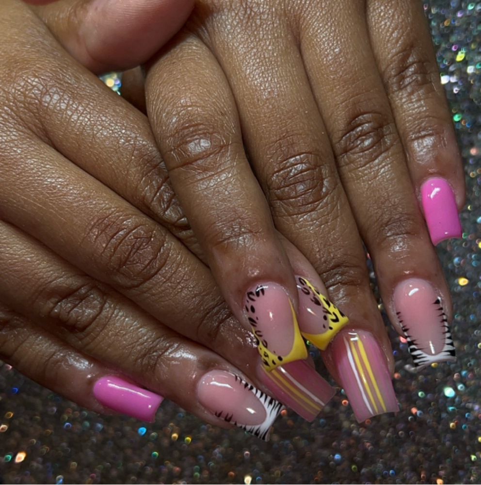 Mini Lux Nail Art at Opulence Nail Studio in Richardson, TX