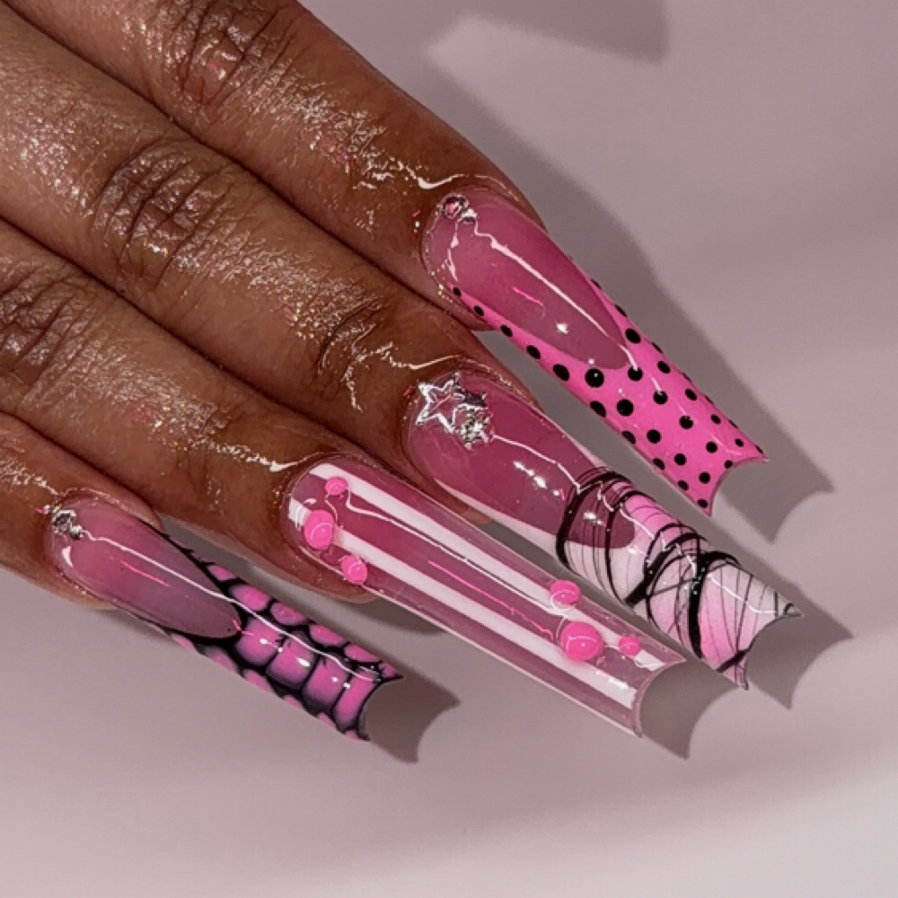 2XL Full Set W/Design at Janeli’s Nailz in Streamwood, IL