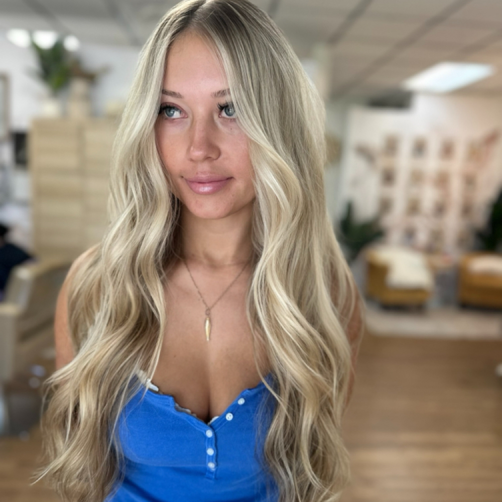 HIGHLIGHTING SERVICES at Elleham Salon in Port Charlotte, FL