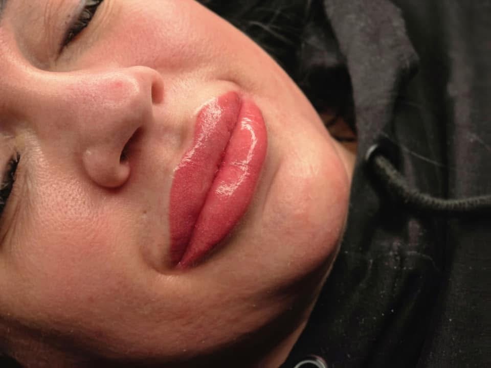 8-12 Weeks Lip Blush Touch Up