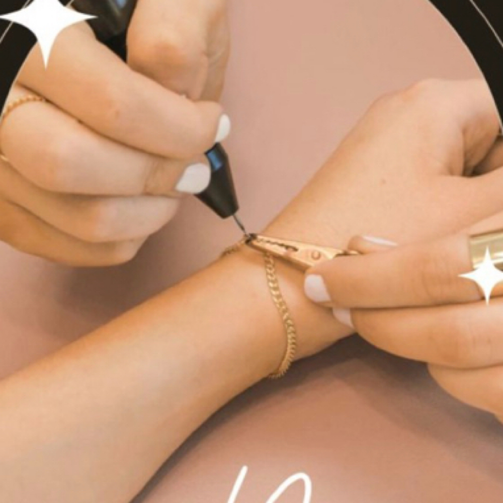 Permanent Jewelry at Aurora Beauty And Lash Studio in Mustang, OK