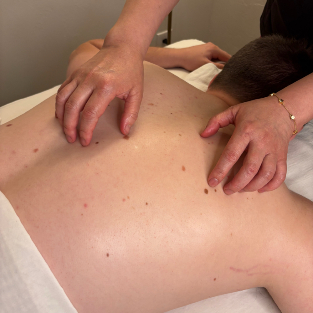 Back Scratching at Glow Theory Spa in Oklahoma City, OK