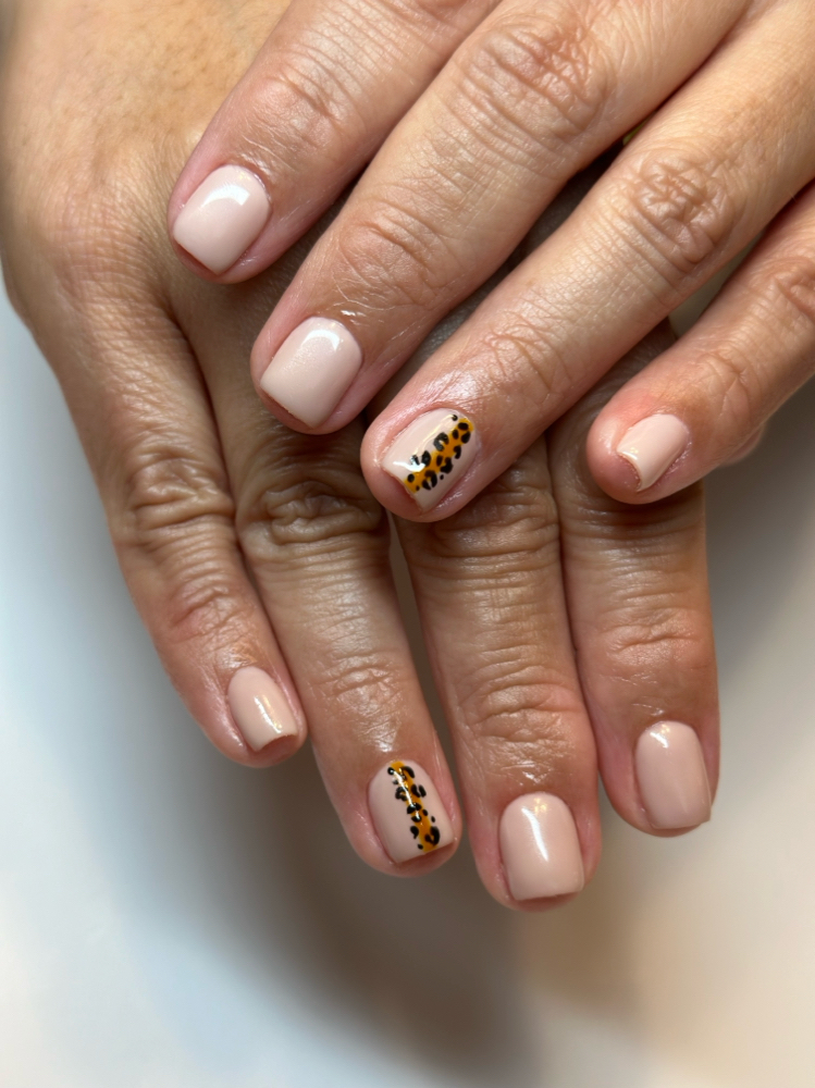 Simple Nail Art