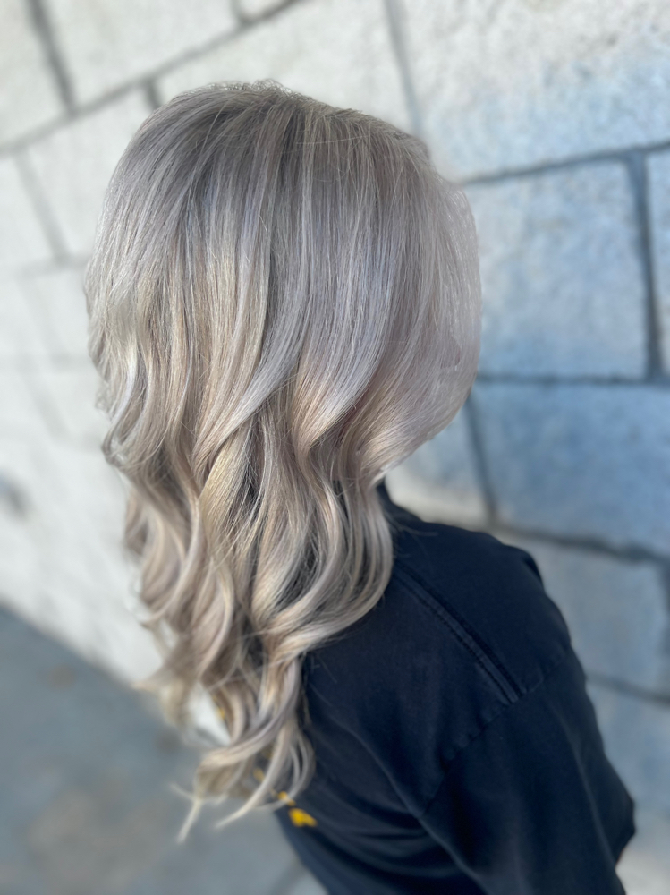 Custom Blonding/ Transformation