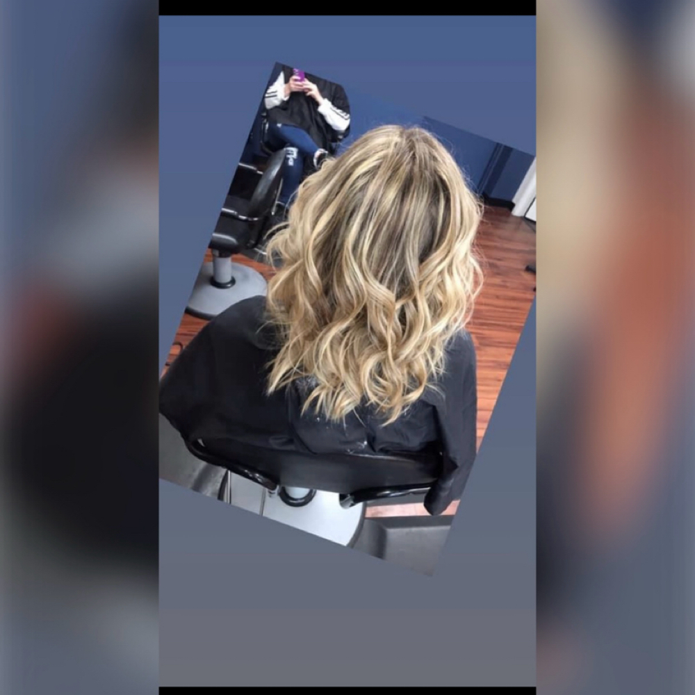 Partial Highlight/cut/style at Styles by Scar in Chillicothe, OH