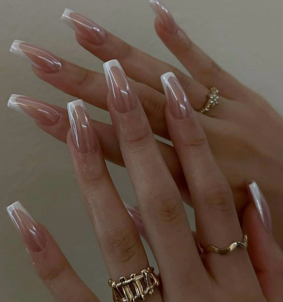 French Tip Design - Hands