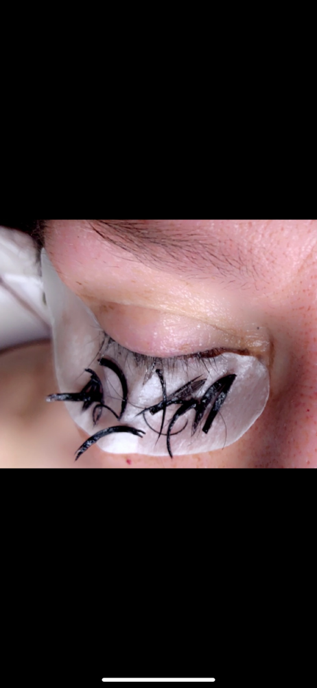 Lash Removal