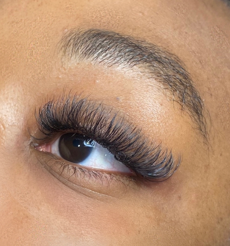 Volume Lash Extensions