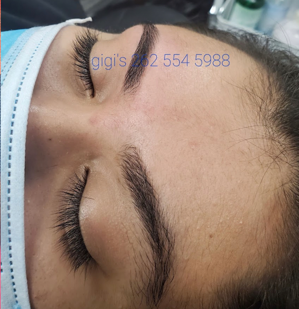 Lightly Define Eyebrows Wax-Thread