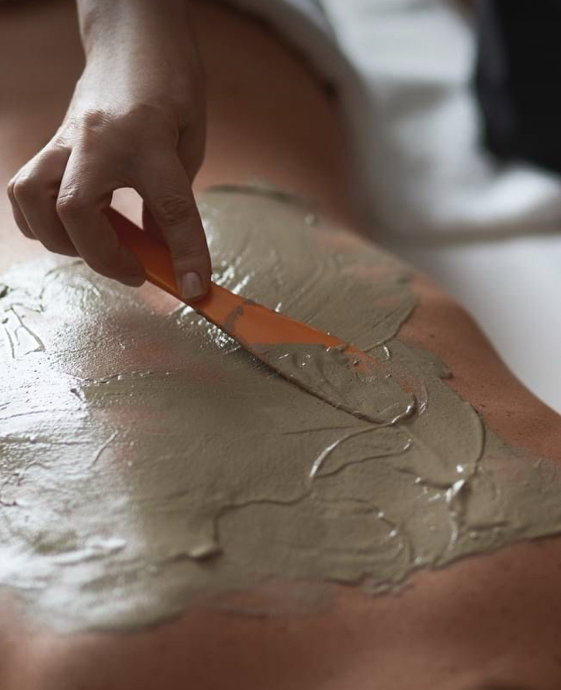 Glow & Go Back Treatment