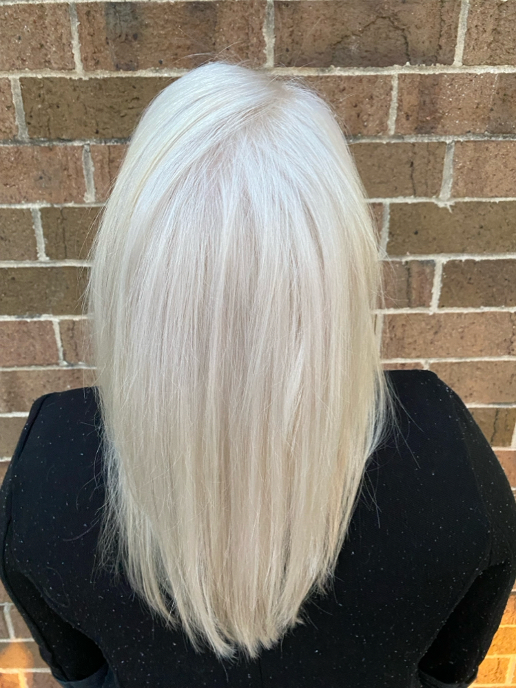 Bleach Touch Up (4-8 Weeks)