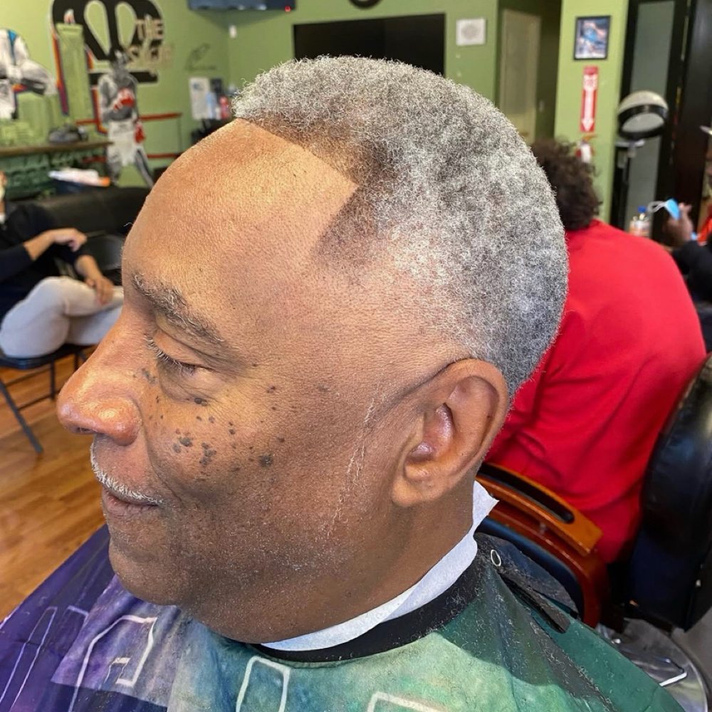 Senior Haircut at NY 2 QC Kutz in Charlotte, NC