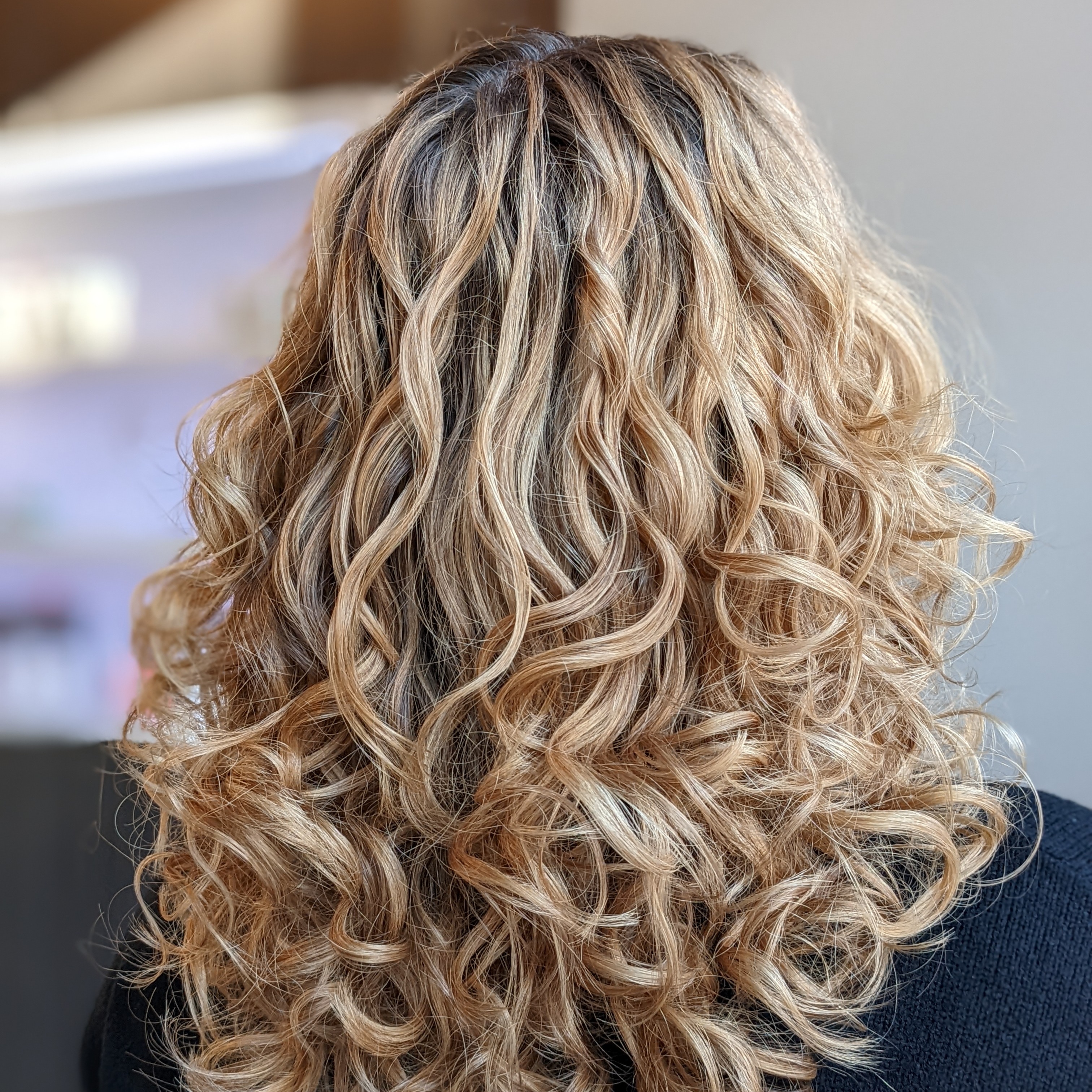 Full Highlight + Haircut + Style