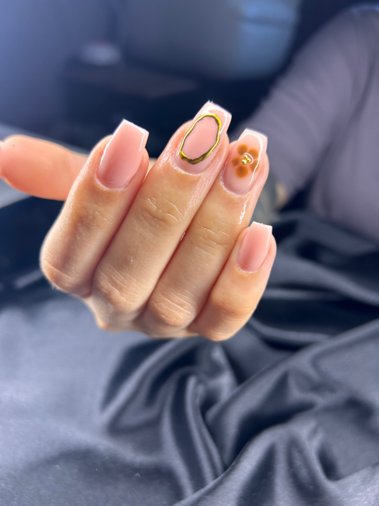 Luminary Manicure (NO NEW CLIENTS)