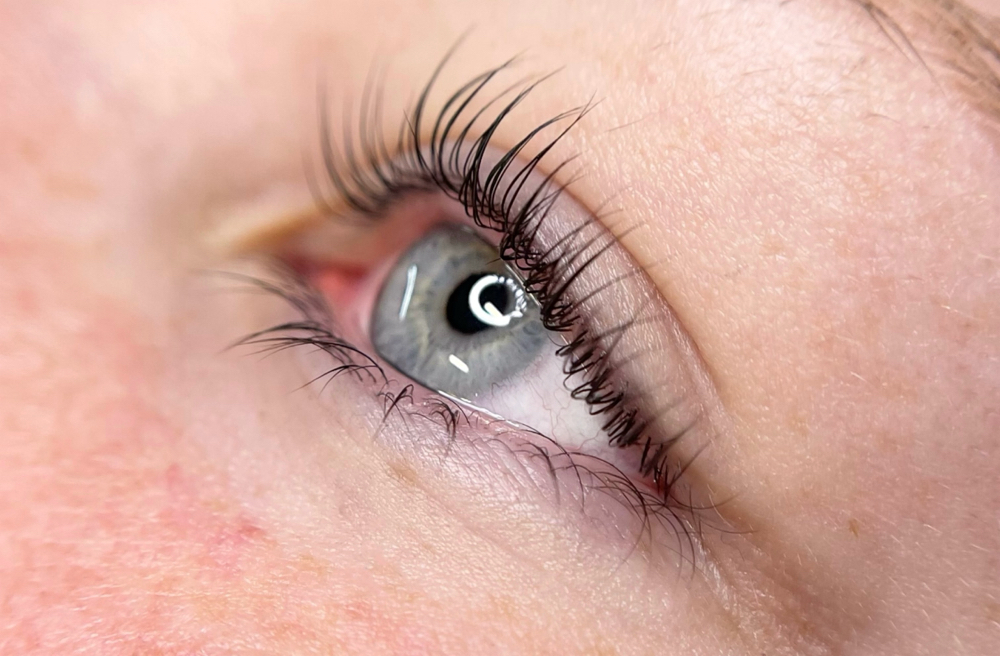 Lash Lift Or Tint