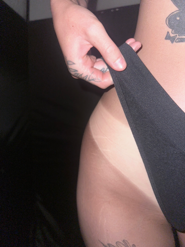 Spray Tan at Locks By Ang in Vidor, TX