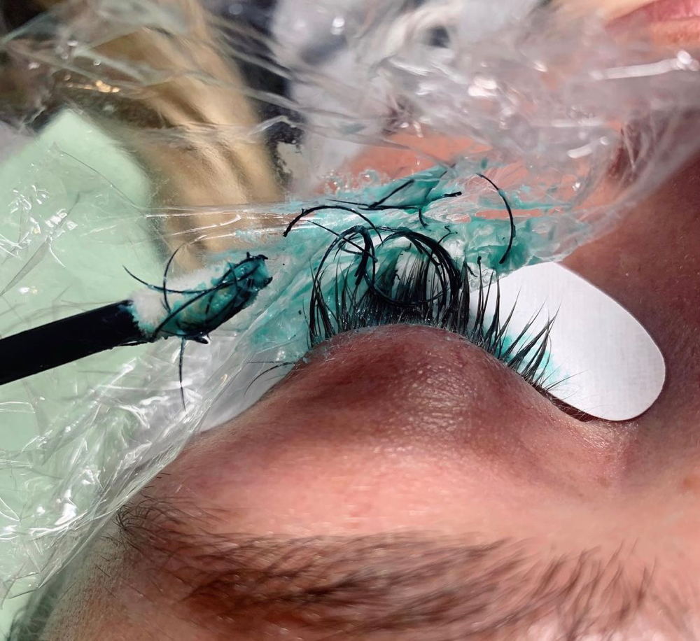 LASH REMOVAL