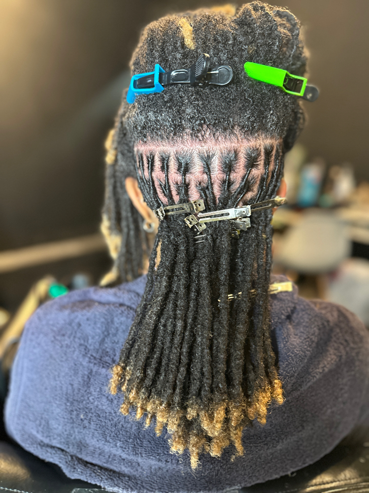Locs retwist at The Salon Hub in Converse, TX