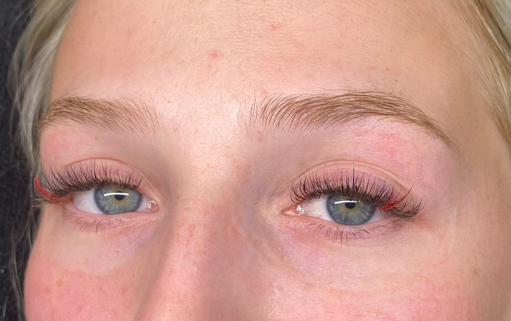 LASH EXTENSIONS - Add Color