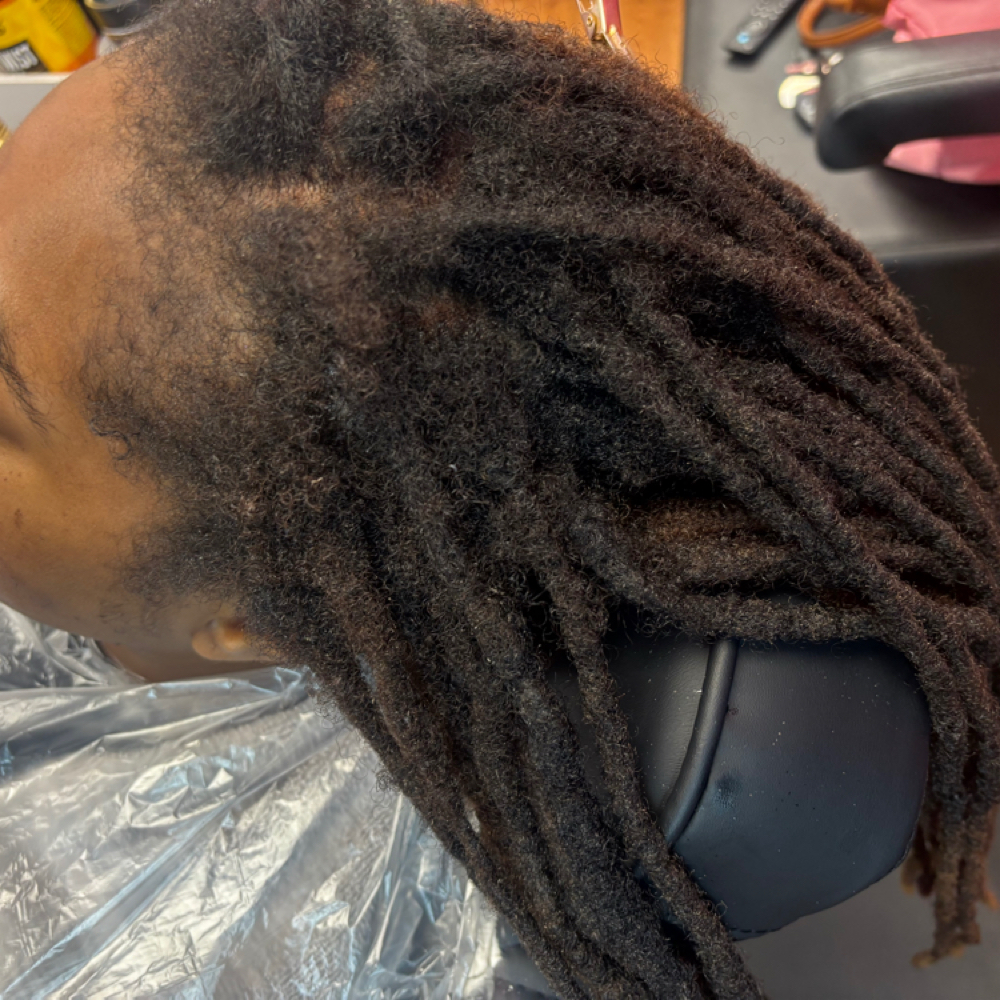 Repairing thinning locs/repair at Alluring Locs by Choc in Salisbury, MD