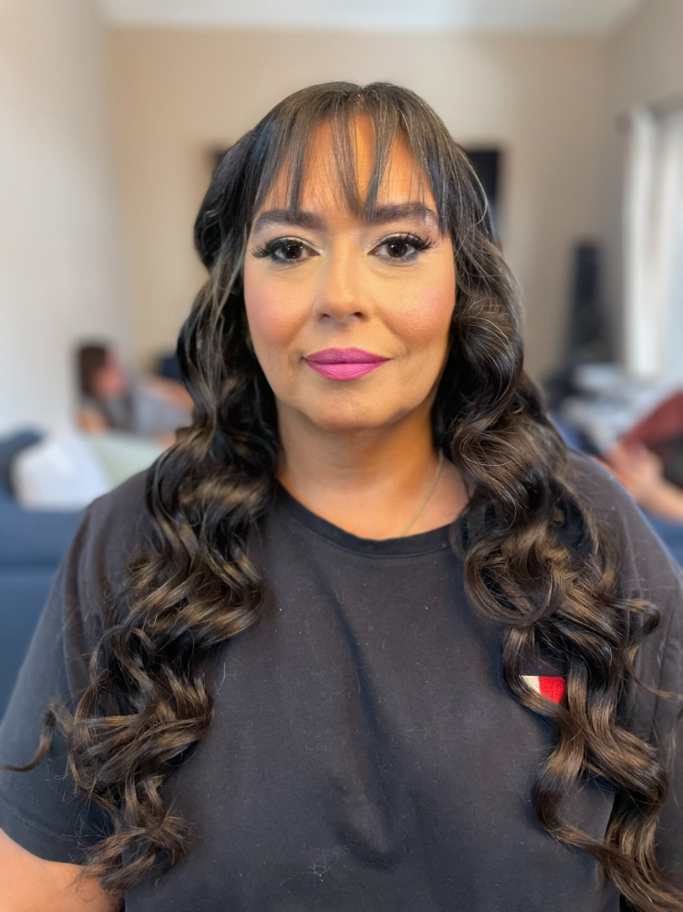 Event Makeup & Beachwaves ✨