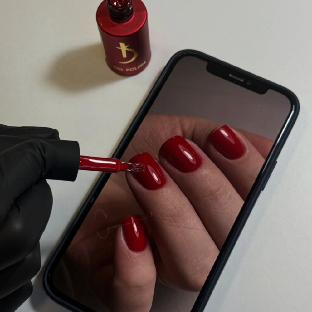 Gel Manicure at Wilgard Golden Beauty in Philadelphia, PA
