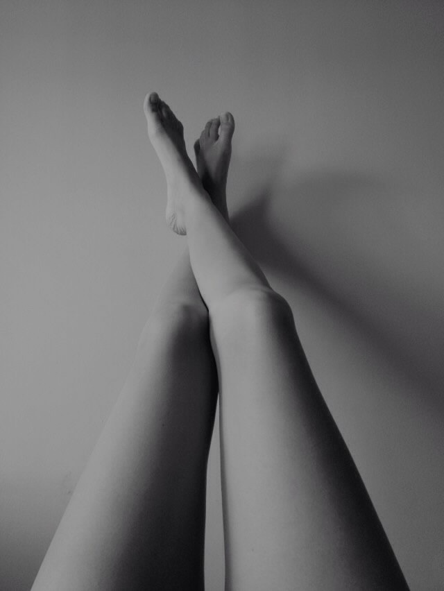 𝙵𝚞𝚕𝚕 𝙻𝚎𝚐 𝚆𝚊𝚡 at Aura Aesthetics LLC in Springdale, AR