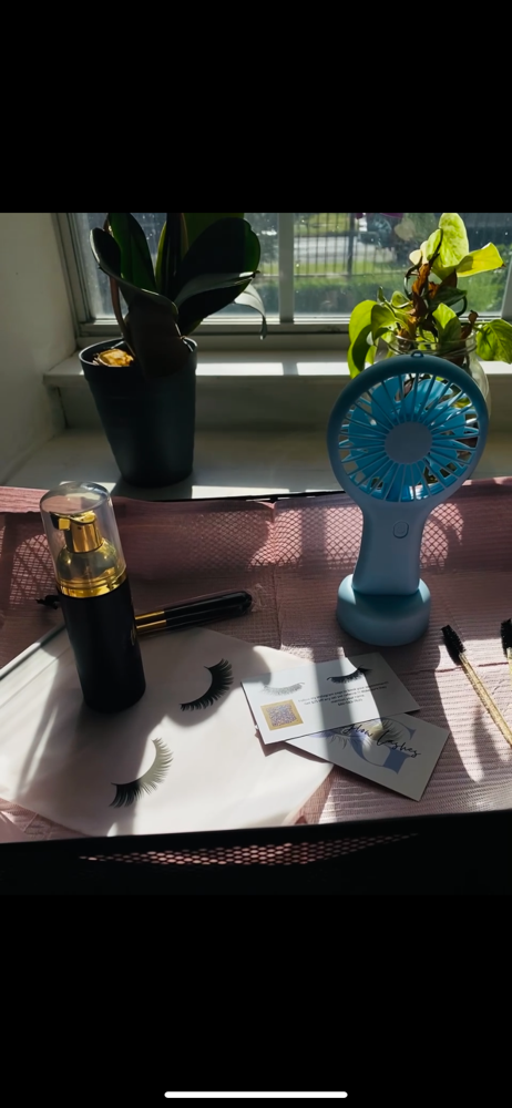 Lash Shampoo With FAN