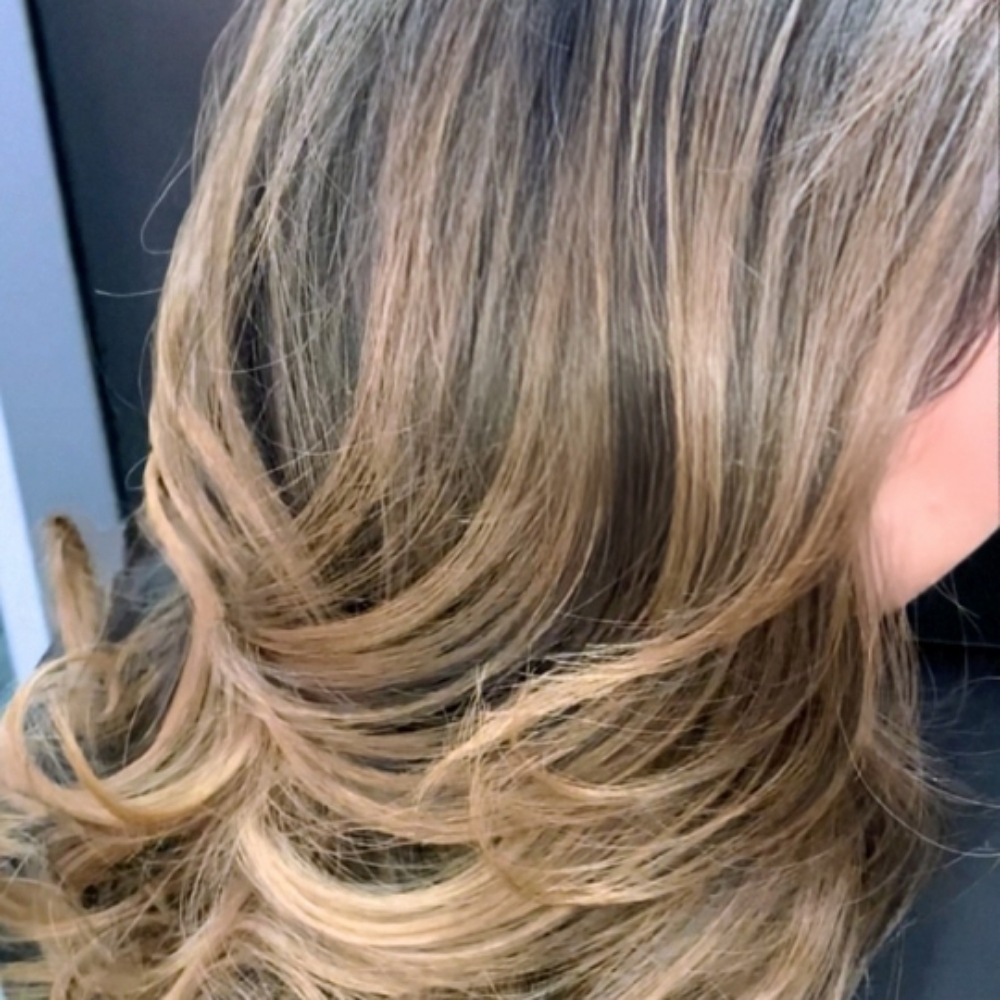 Blowout &  Style at J Lynn Styles, LLC in Arlington, VA