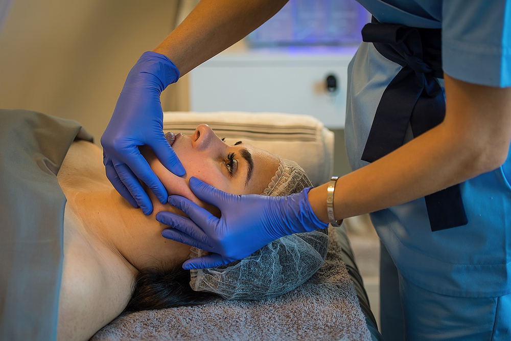 Signature HydraFacial