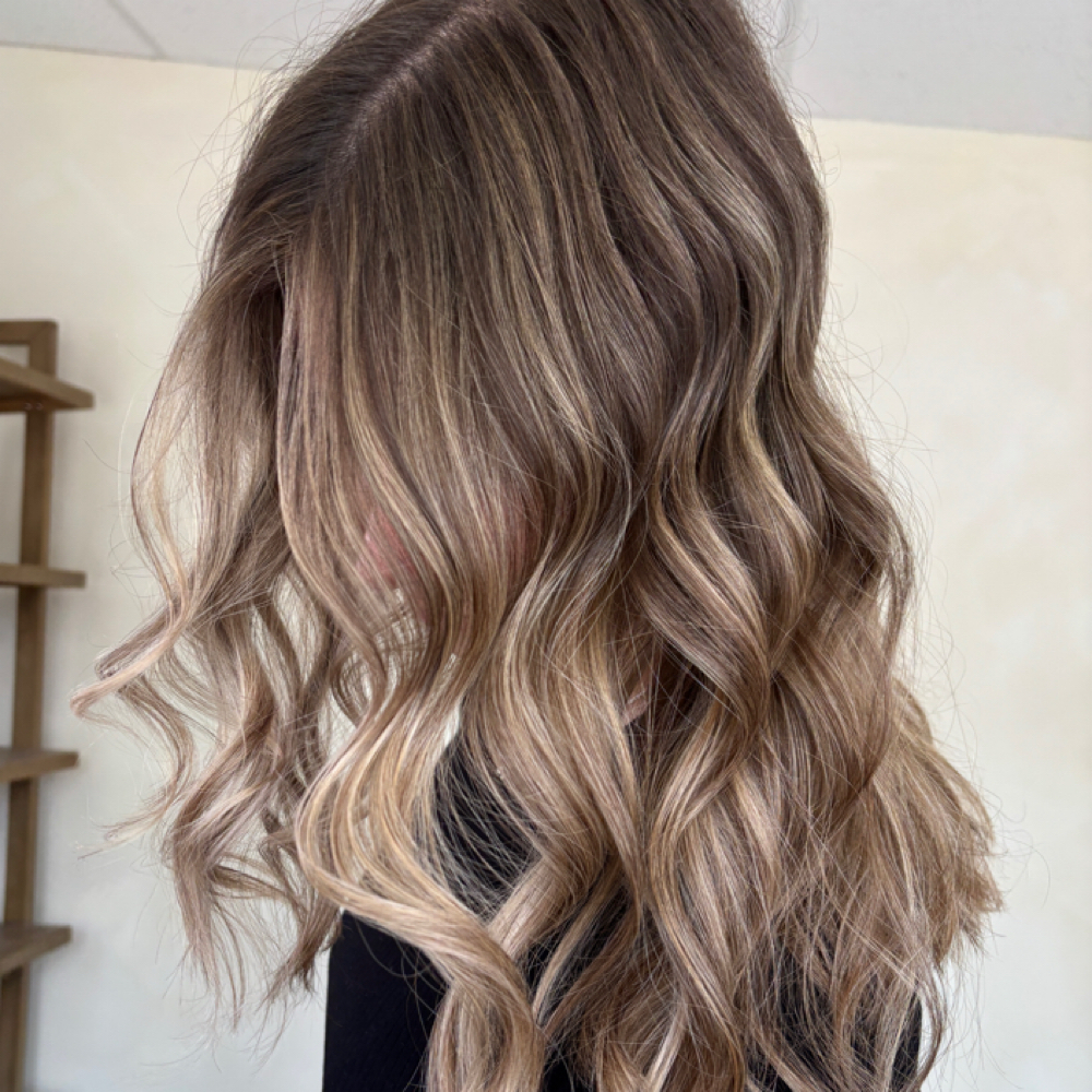 Grey Coverage+Partial Highlight at Dakota Beach Gölden Salon & Co. in Plymouth, MI