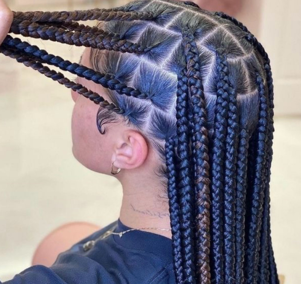 Large Knotless Braids