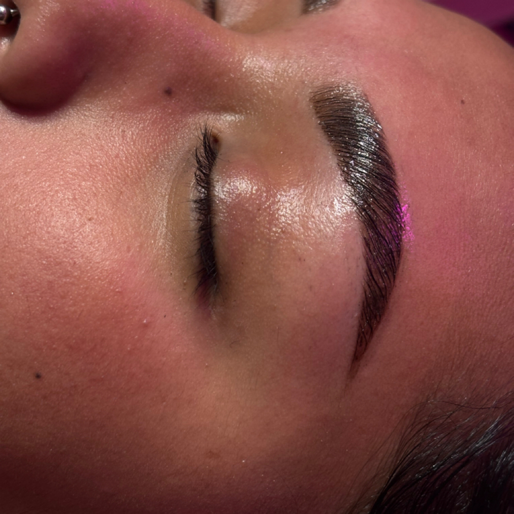 ✨Glow Brows Bundle✨ at Nena’s Beauty Glow Bar in North Las Vegas, NV