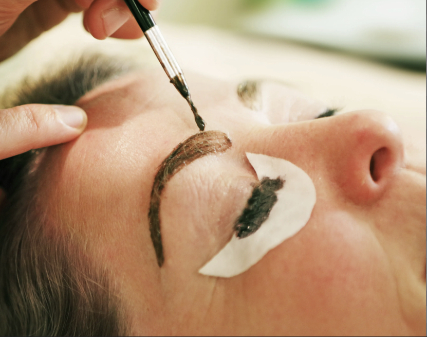 Eyebrow Wax & Tint