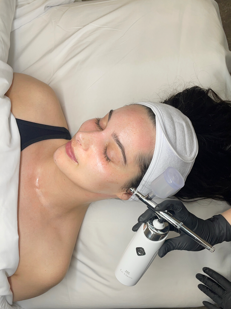 Dermaplane & Oxygen Facial