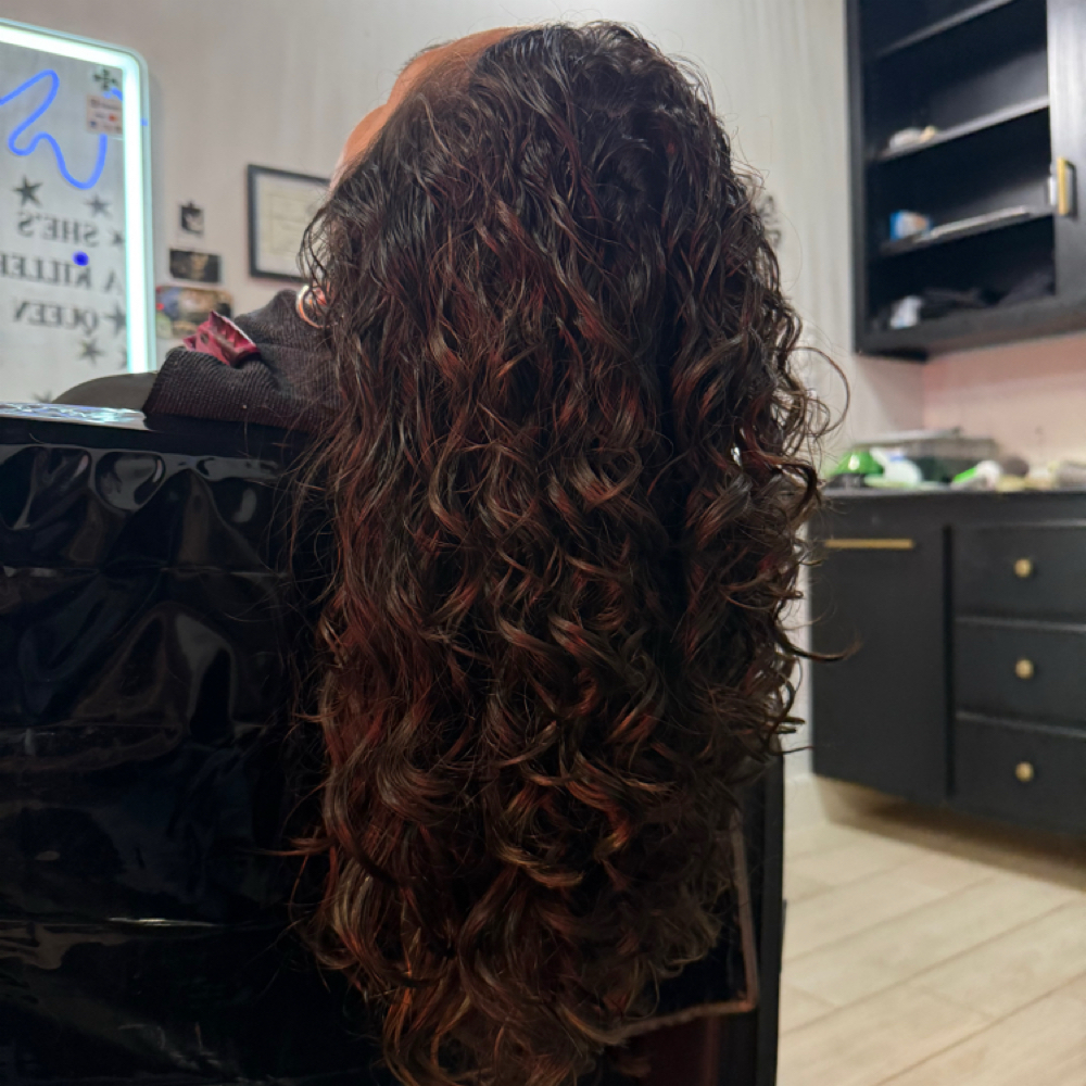 Curly Haircut at KillerQueenHair in Harlingen, TX