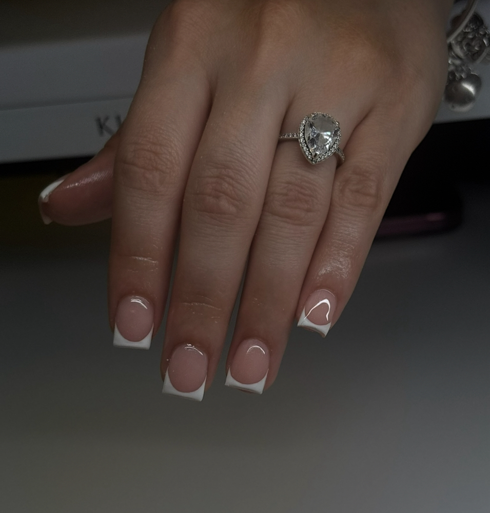 Structured manicure