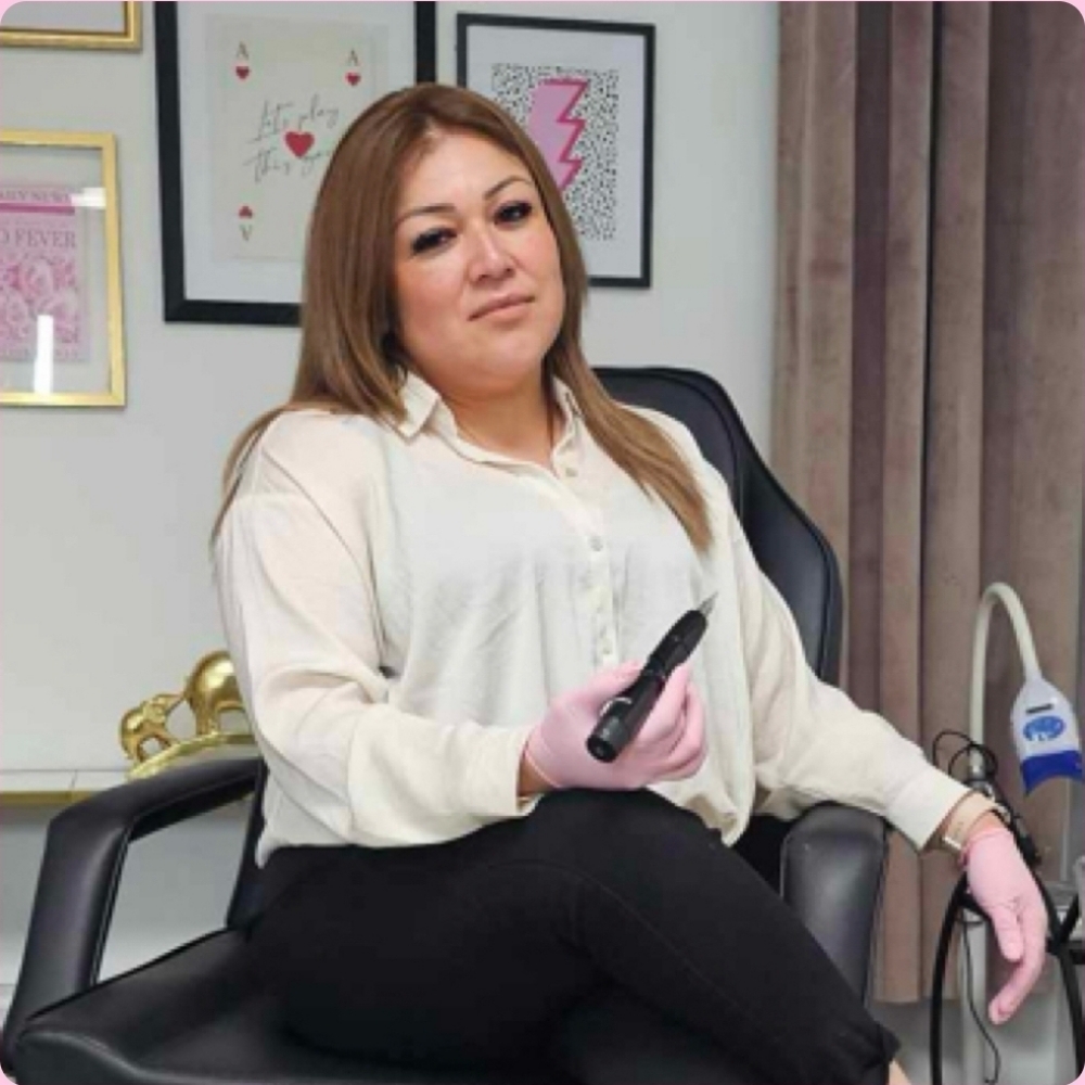 Service With NALLELY at Lola Lash Studio in Vernal, UT