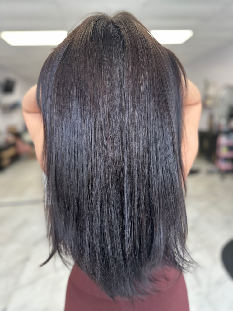 Color Root Touch Up at alissawigginshair in West Columbia, SC