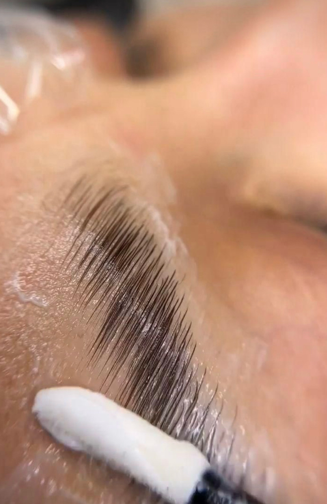 Brow Lamination