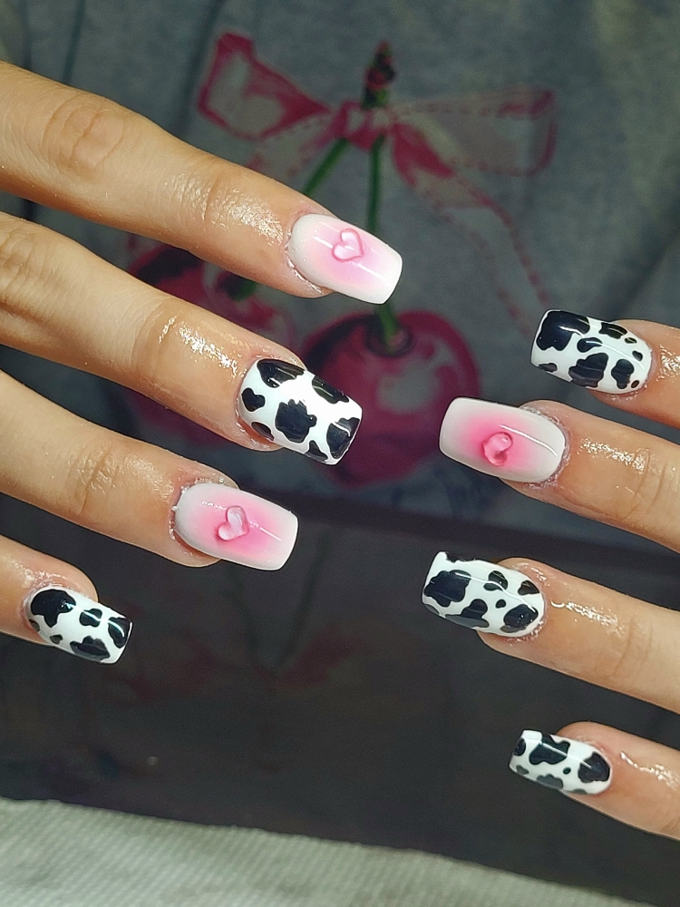 Level 2 Nail Art at Strawbbynails in Hilliard, OH