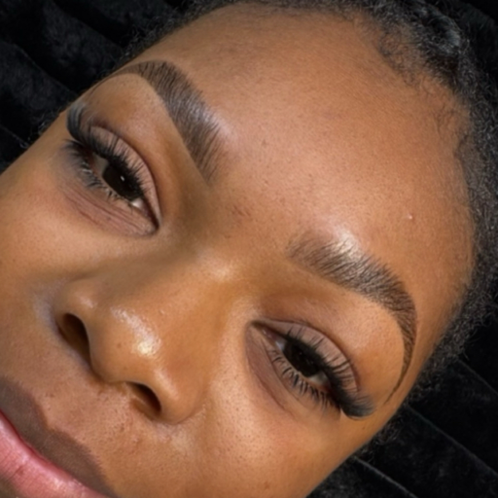 Eyebrow Lamination/ Shaping