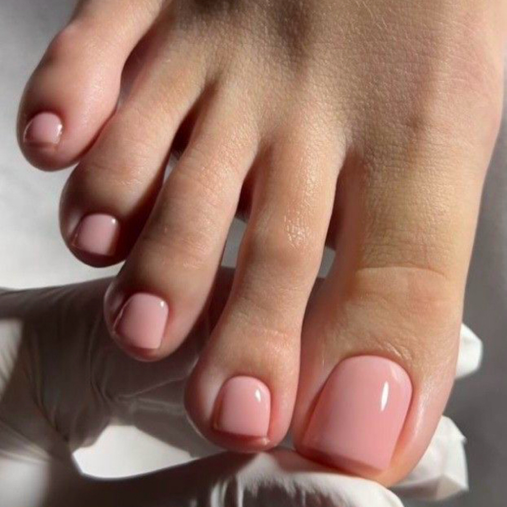 Dry Gel Pedicure at Vélure in Miami, FL