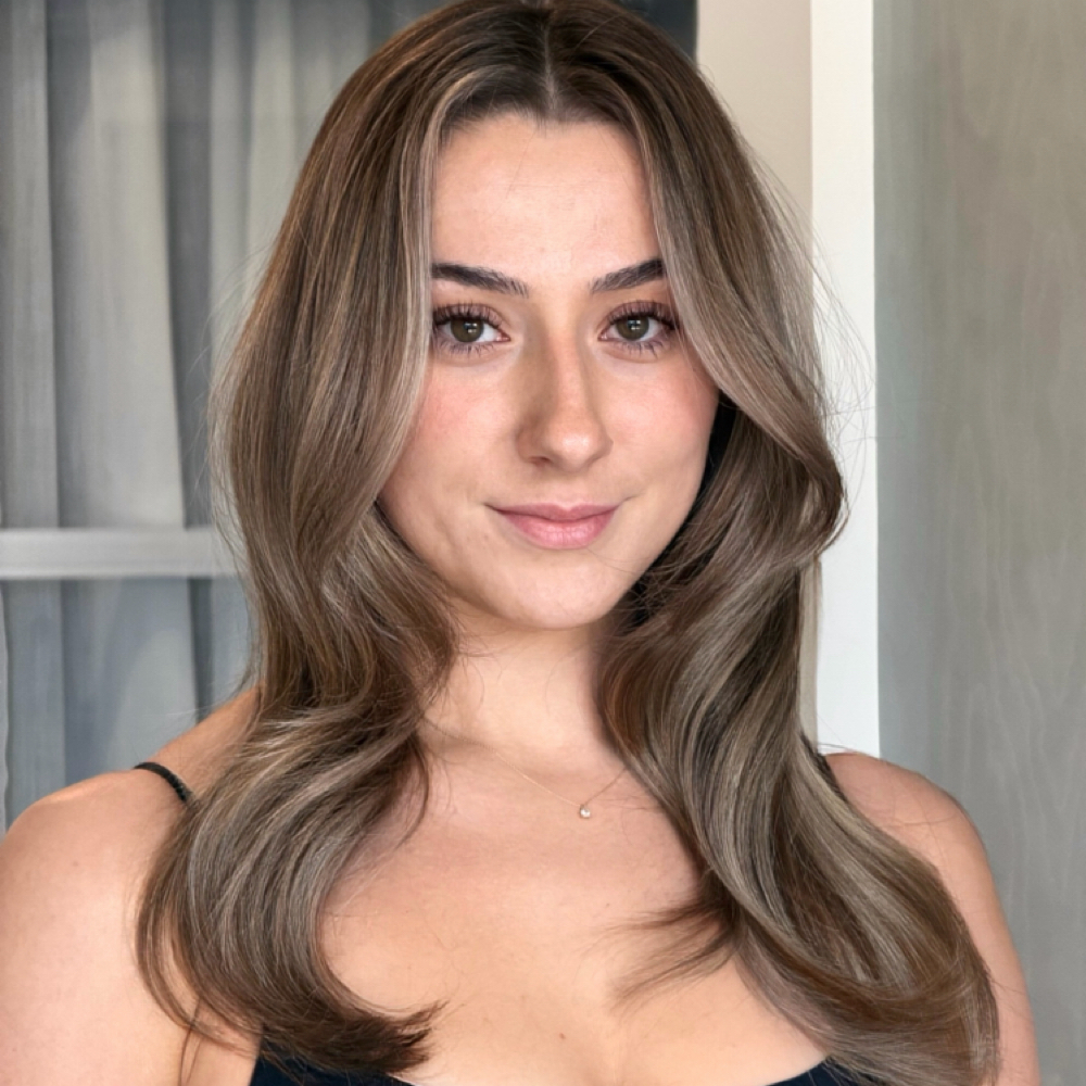 Bronde Balayage at Hannah Simone Salon + Spa in Arlington Heights, IL