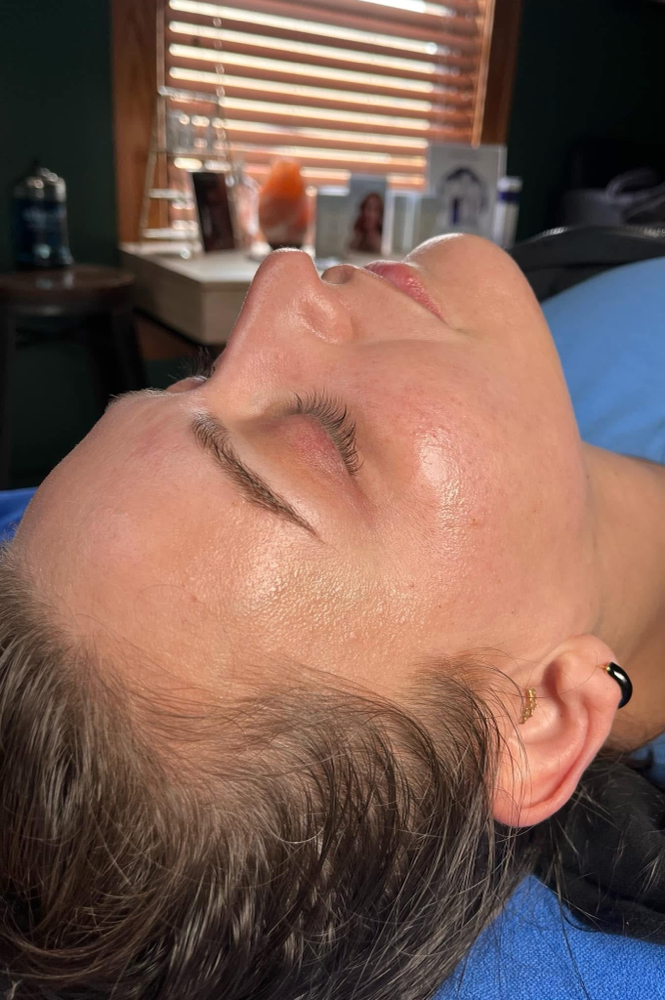 Signature Facial 1 hour