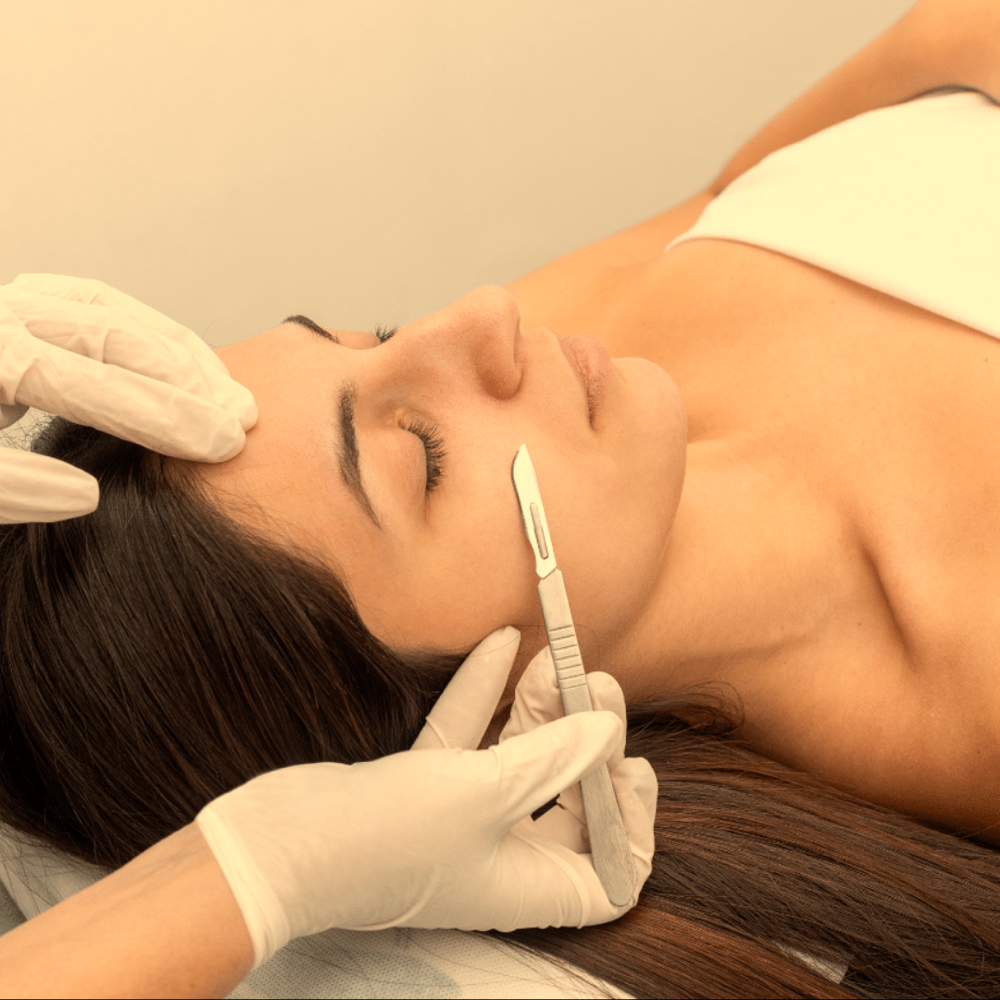 Dermaplane Glow Facial