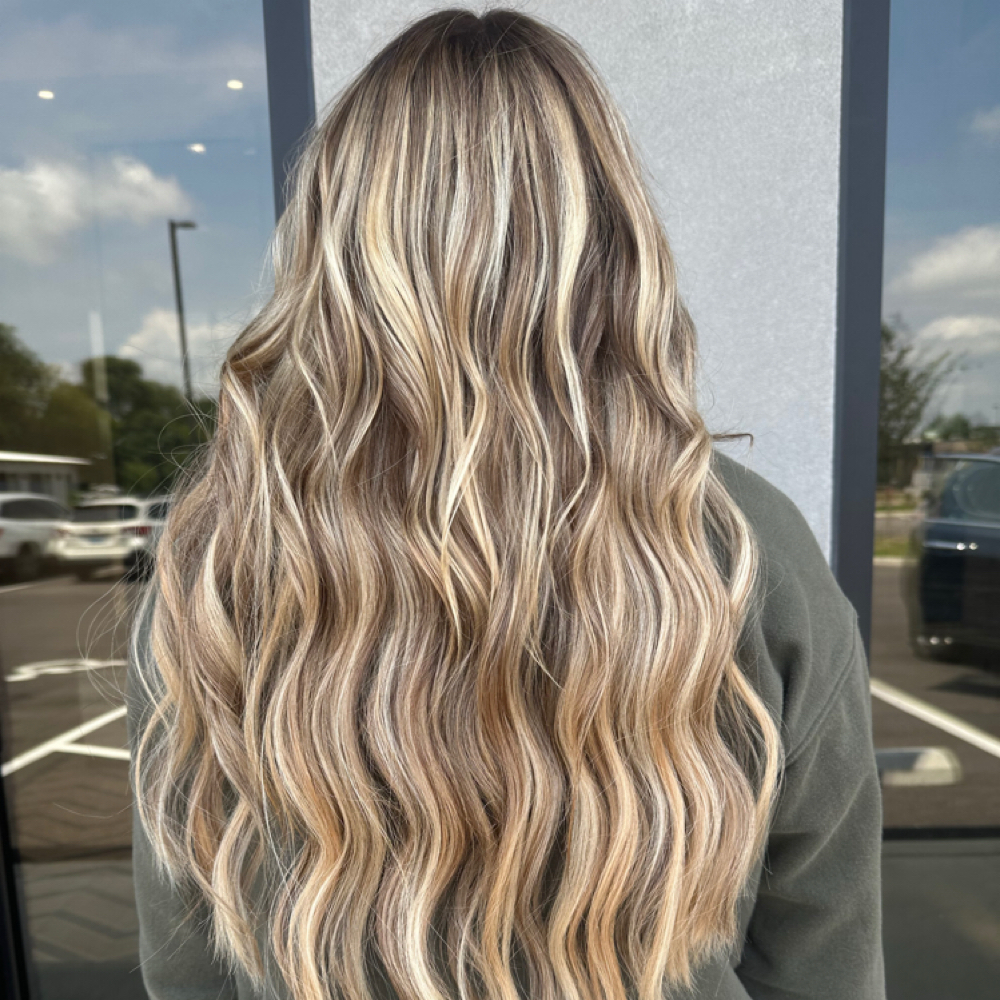 Handtied Extension Install at Sydney Clark in Bowling Green, KY