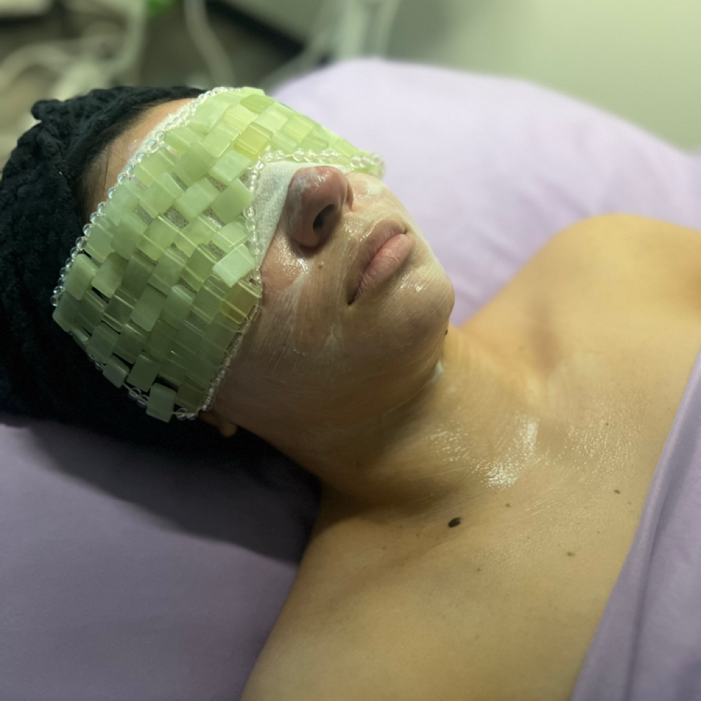 Berries and bubbly Facial at Starling Spa Room in Montebello, CA